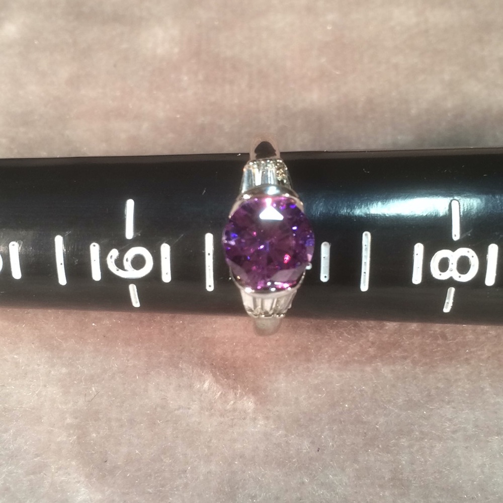 Amethyst Rhinestone Ring - Picture 4 of 4